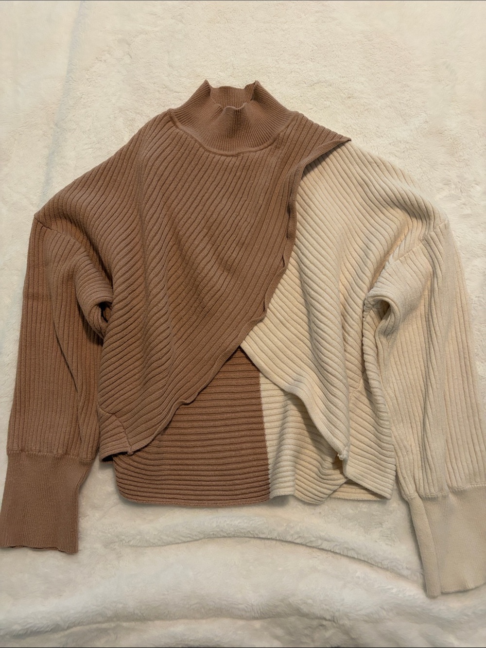 Express Two-Tone Ribbed Mock Neck Sweater - Beige & Cream